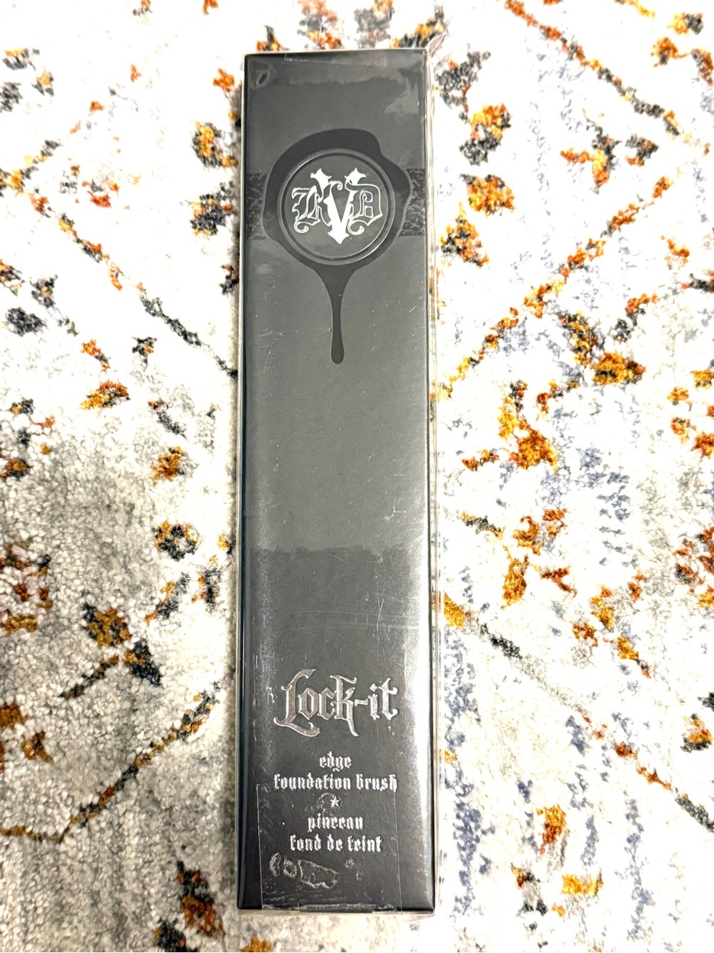 KVD Beauty Lock-It Edge Foundation Brush - Black